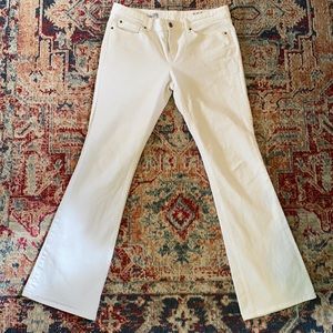 GAP 1969 Bootcut White Jeans- Great Condition